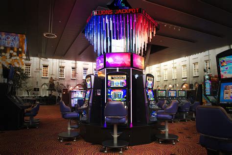 hoeveel holland casino in nederland